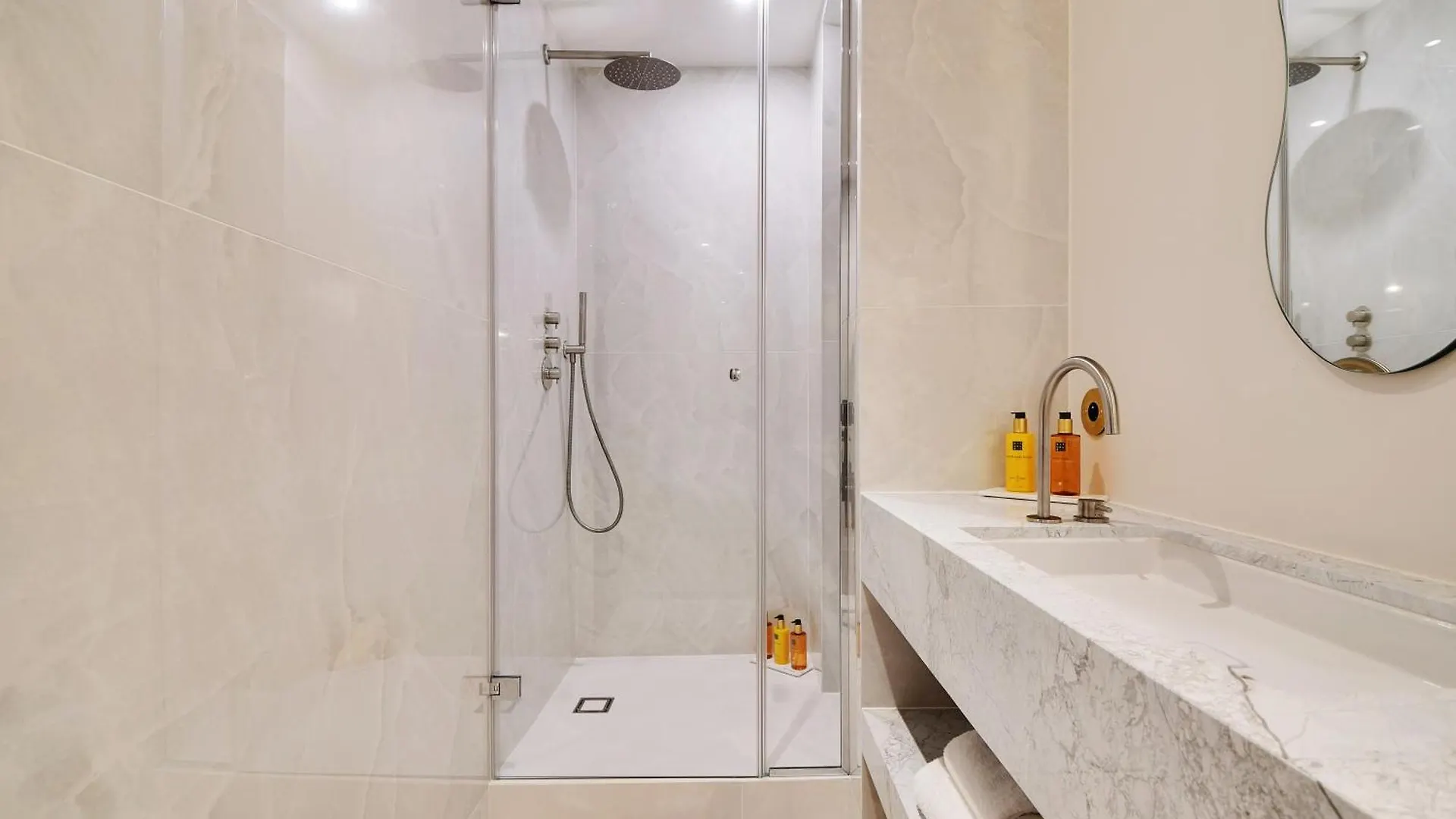 Apartment Oniri - Serviced In Saint Germain