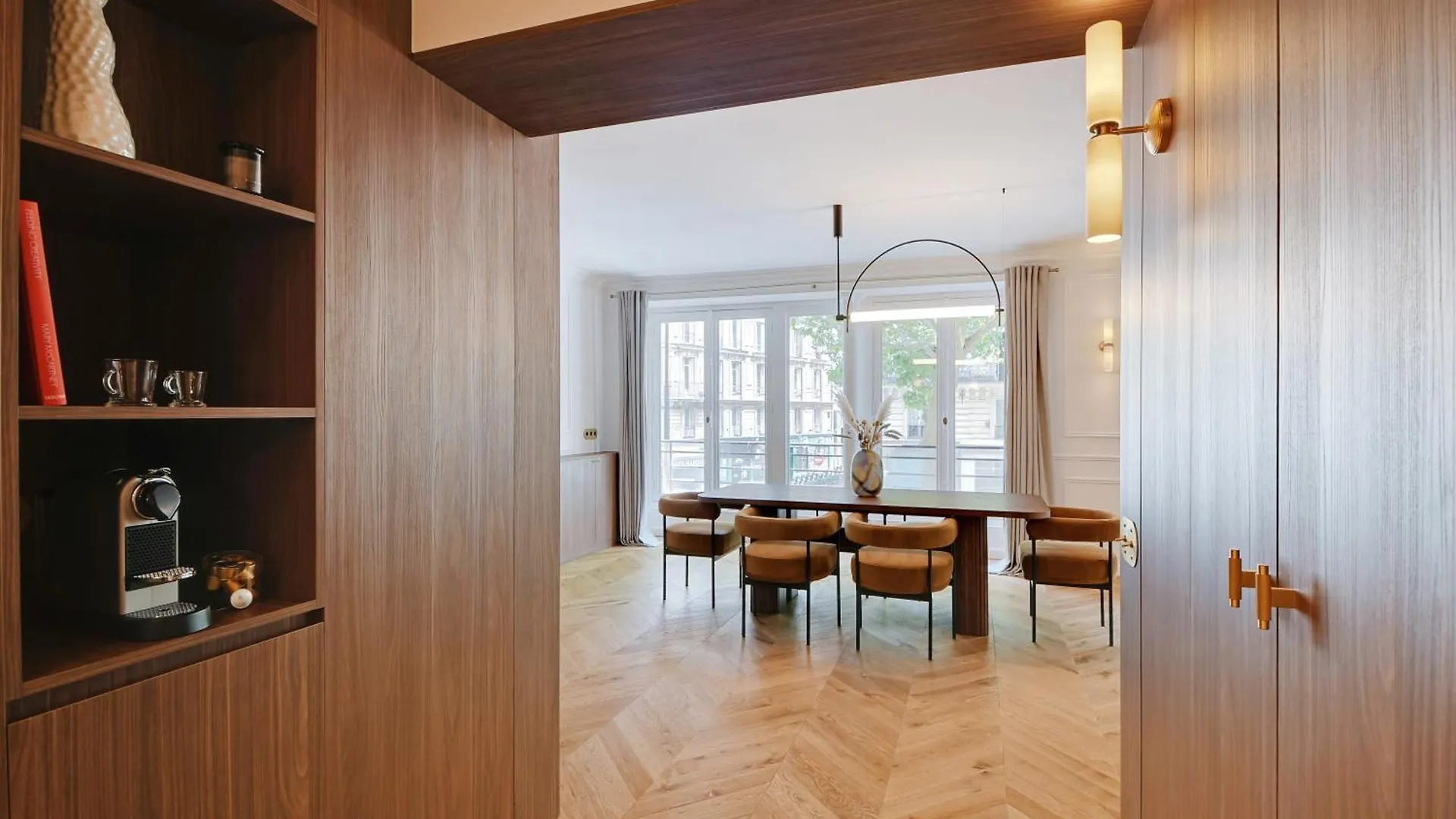 Oniri - Serviced In Saint Germain